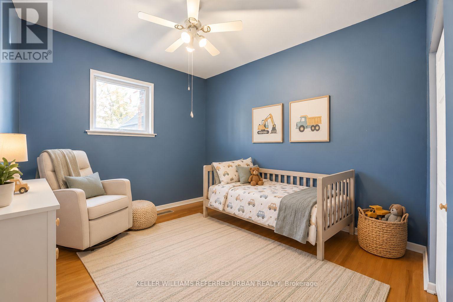 #102 25 ESTERBROOKE AVENUE - 16