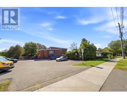 102 - 25 Esterbrooke Avenue, Toronto, ON M2J2C5 Photo 25