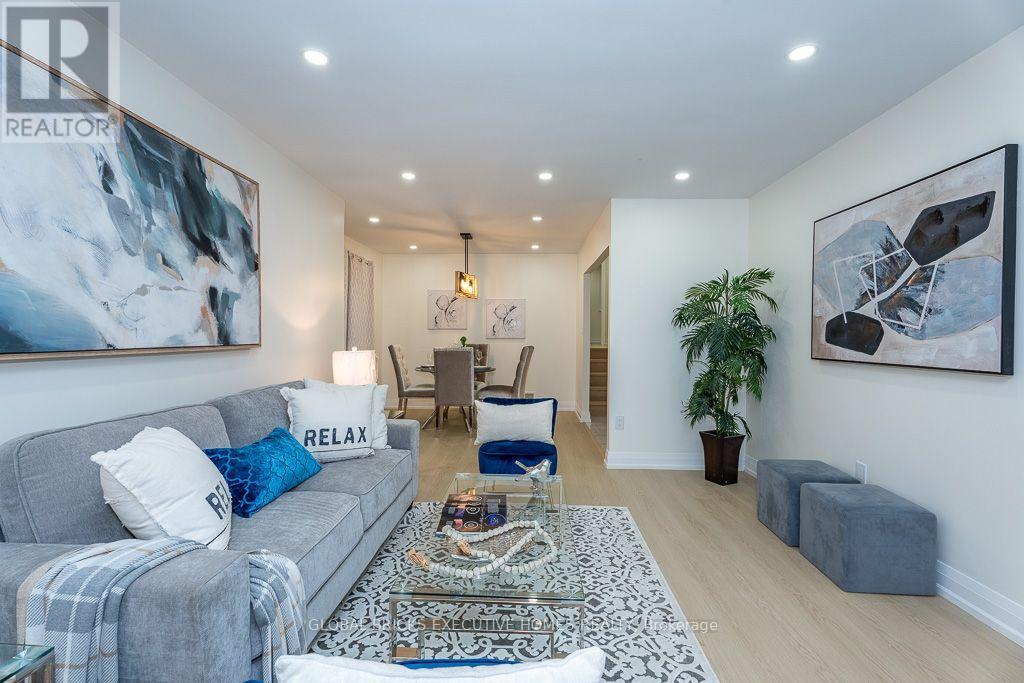 4 Virgilwood Crescent — photo 13