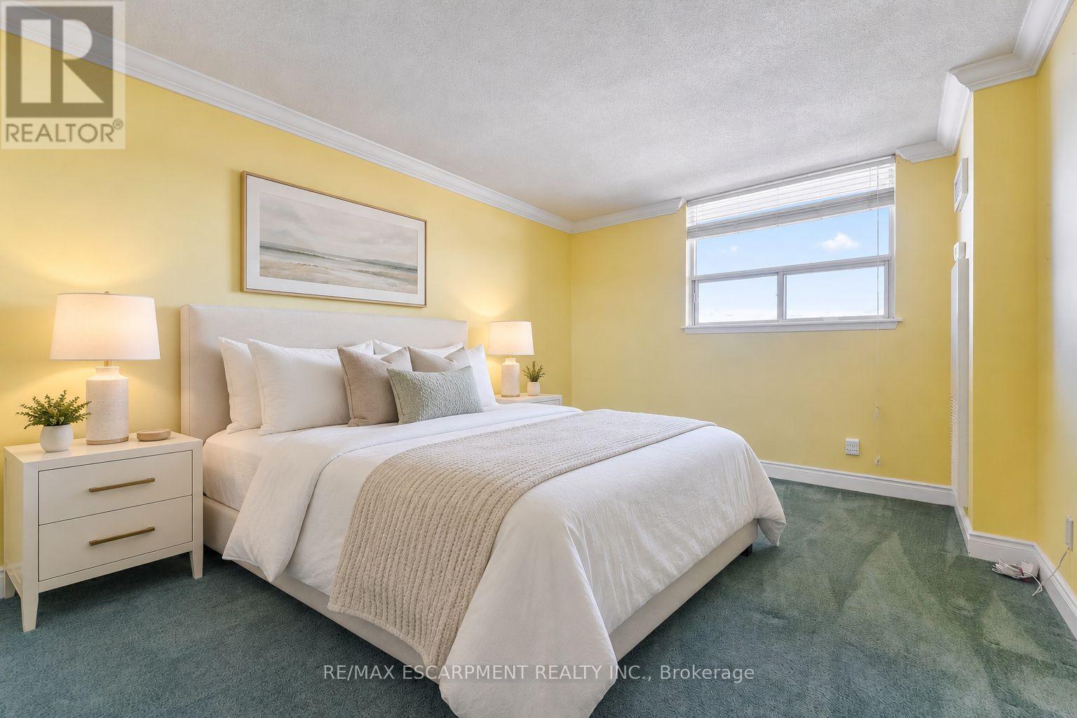 1425 Ghent Avenue — photo 25