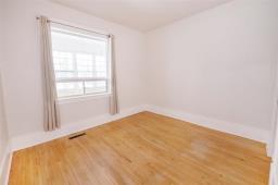 401 Rosedale Avenue, Winnipeg, MB R3L1M1 Photo 6