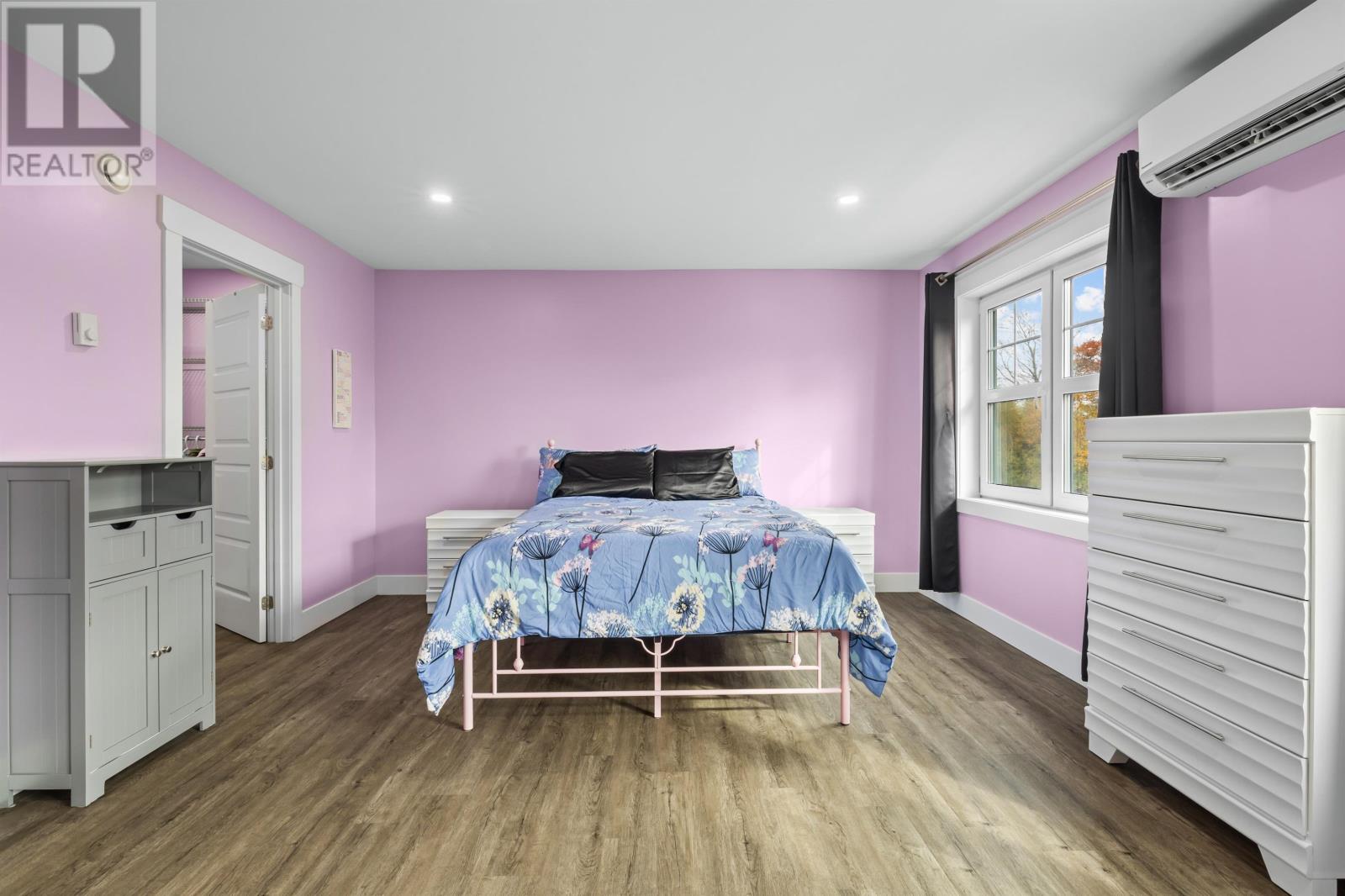 86 Enderis Lane - 12