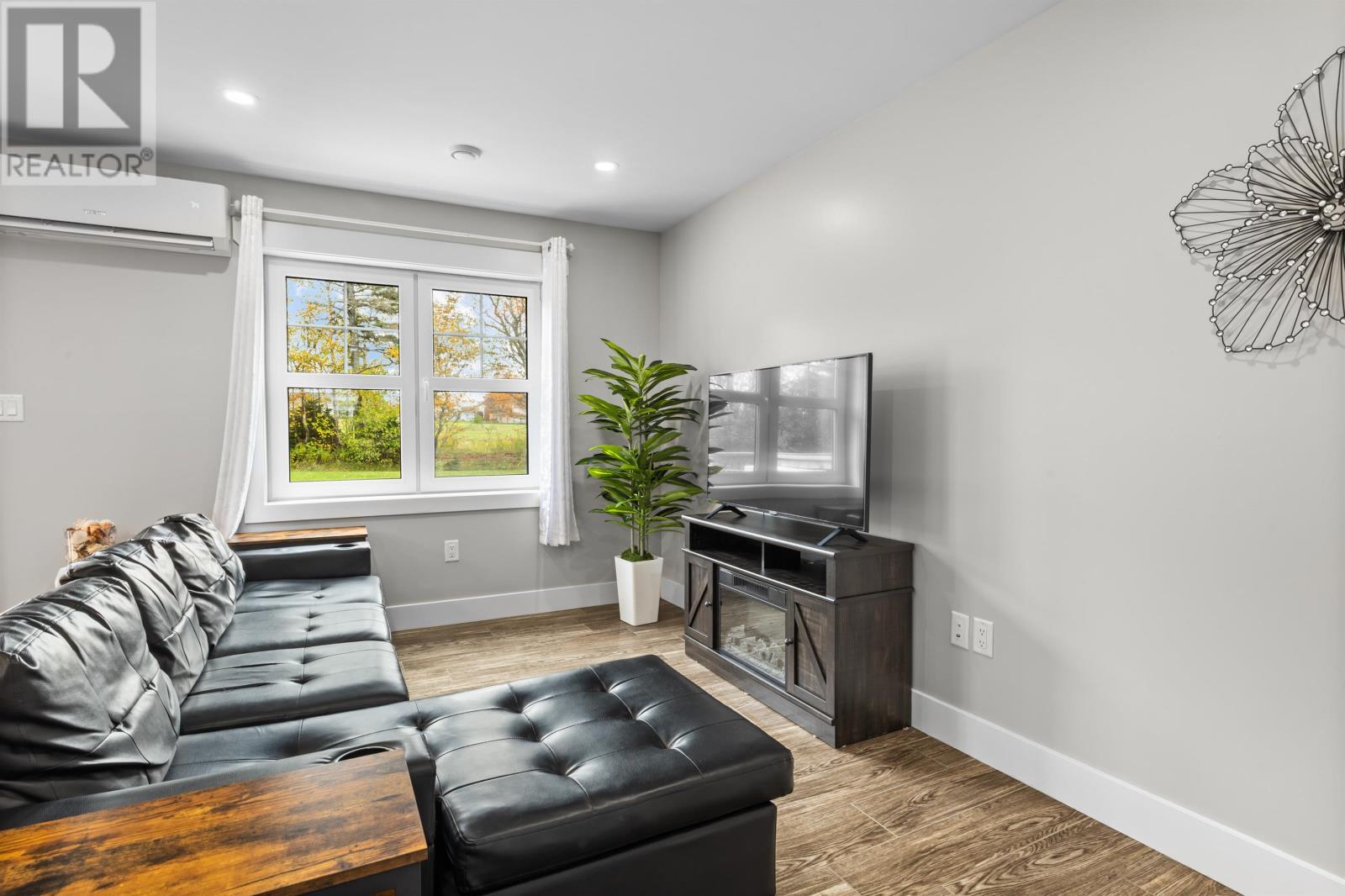 86 Enderis Lane - 5