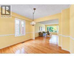 Living room - 165 Mcgarry Drive, Kitchener, ON N2N1A8 Photo 10