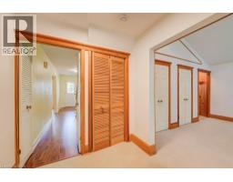 165 Mcgarry Drive, Kitchener, ON N2N1A8 Photo 18