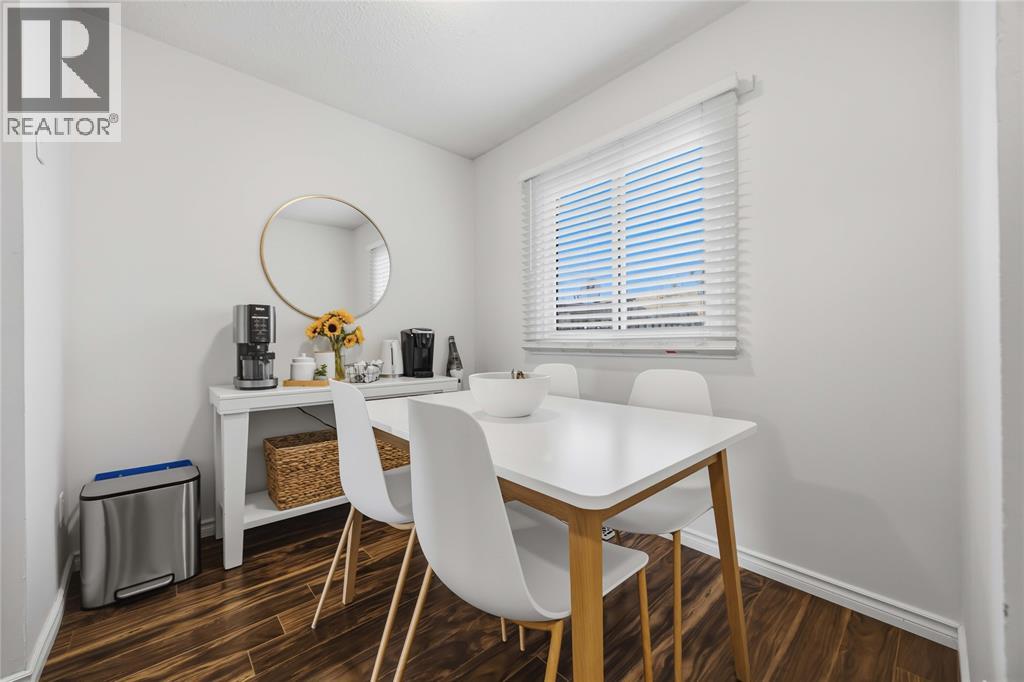 301 Edgewood Street — photo 13