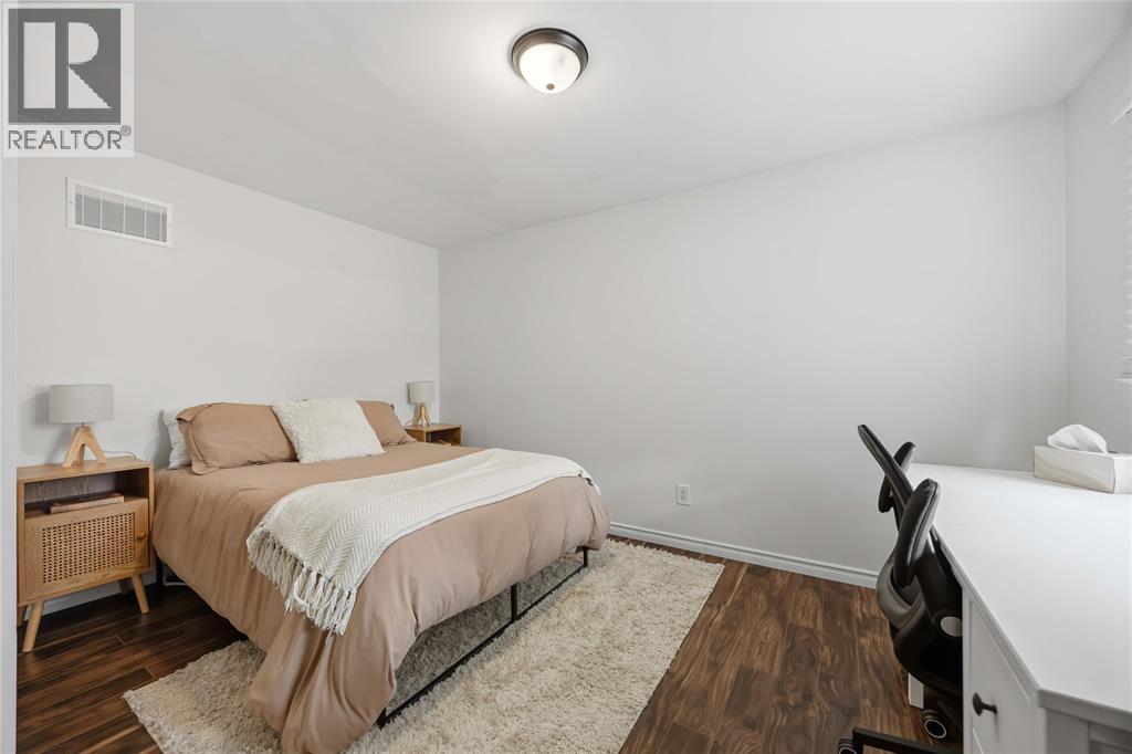 301 Edgewood Street — photo 20