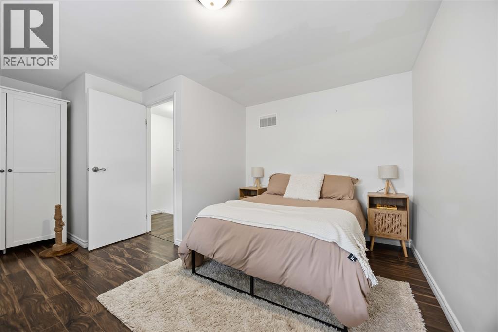 301 Edgewood Street — photo 21