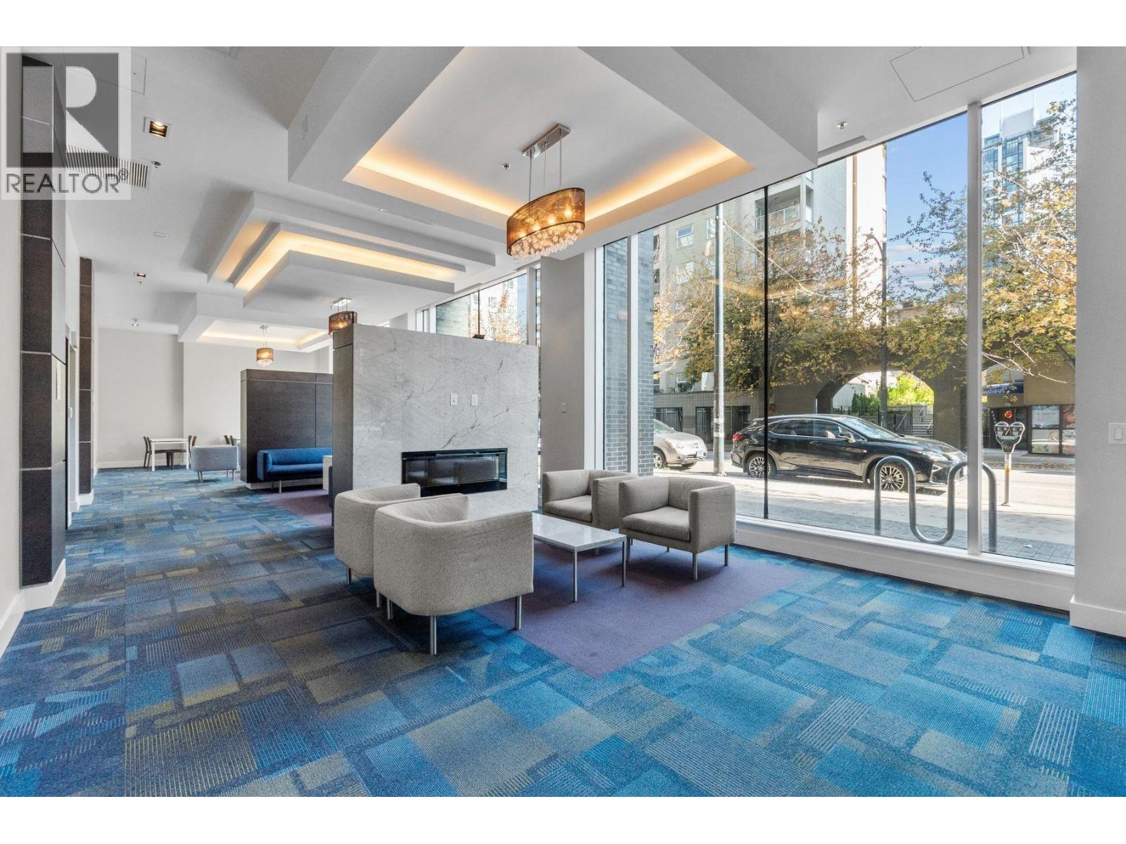 Photo of 3108 1283 HOWE STREET 24