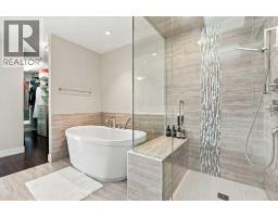 2208 32 Street SW - photo 25
