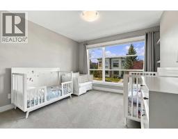 2208 32 Street SW - photo 33