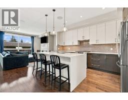 2208 32 Street SW - photo 5