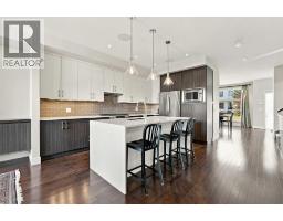 2208 32 Street SW - photo 6