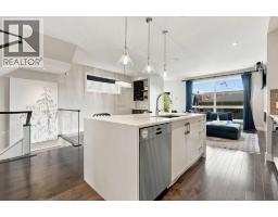 2208 32 Street SW - photo 7