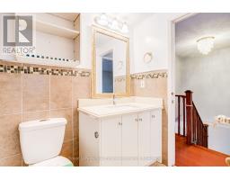 11 - 11 Mccallum Court, Brampton, ON L6W3M4 Photo 30