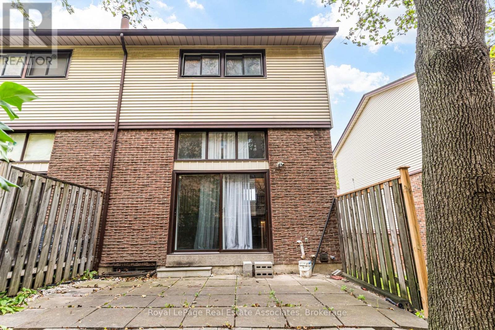 11 Mccallum Court — photo 49