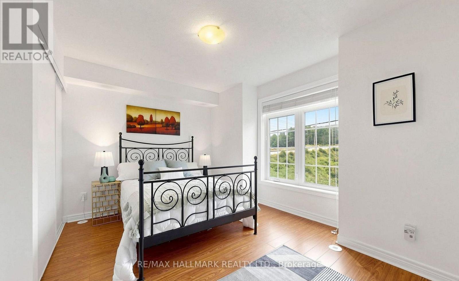870 Jane Street — photo 14