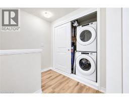 680 Benninger Drive, Kitchener, ON N2E0J4 Photo 11