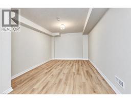 680 Benninger Drive, Kitchener, ON N2E0J4 Photo 19