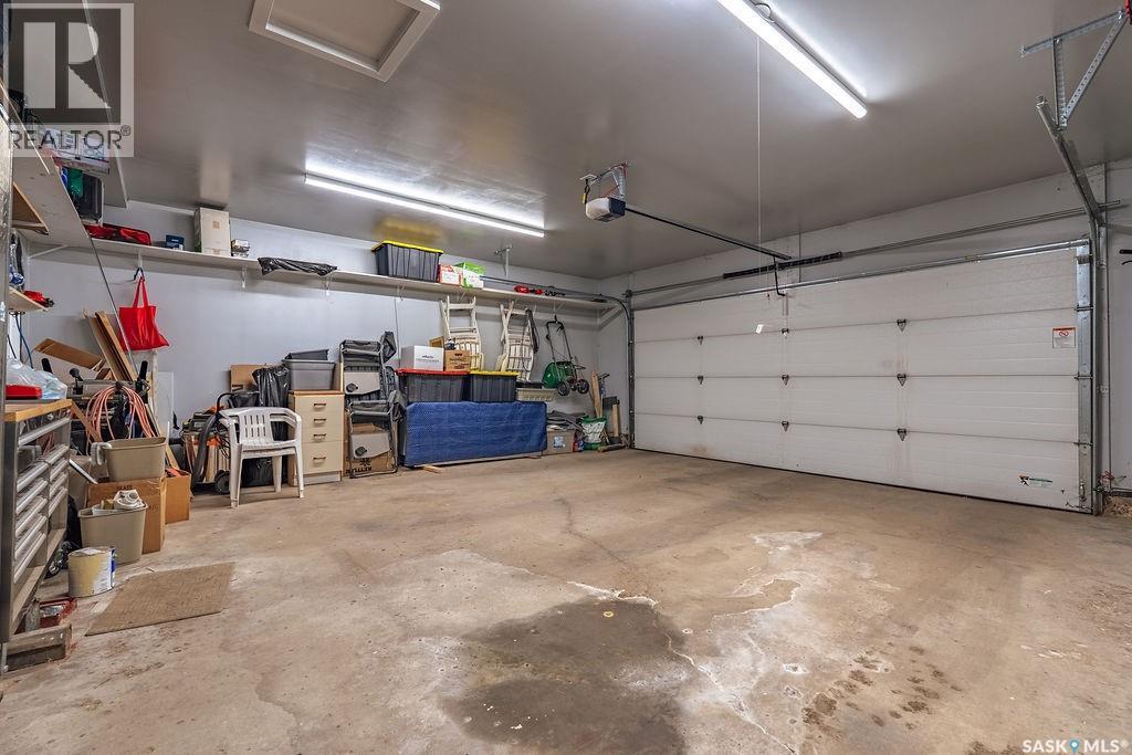 222 Gathercole CRESCENT - 50