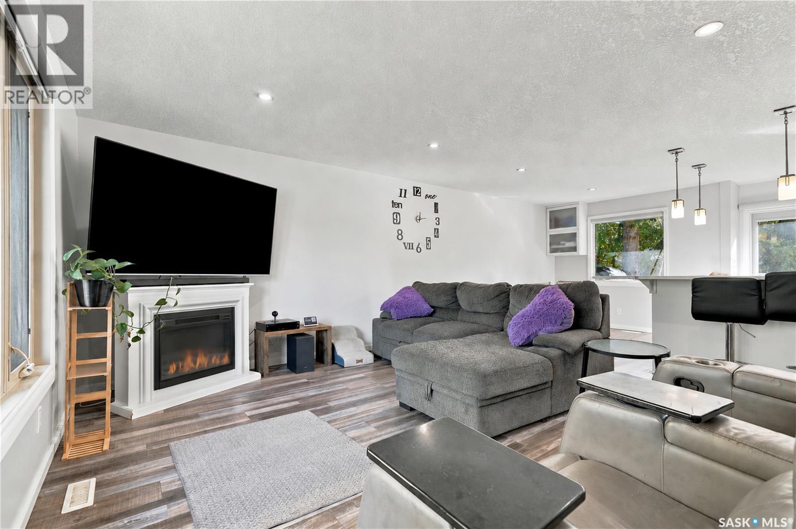 538 Highlands TERRACE, Saskatoon — photo 5