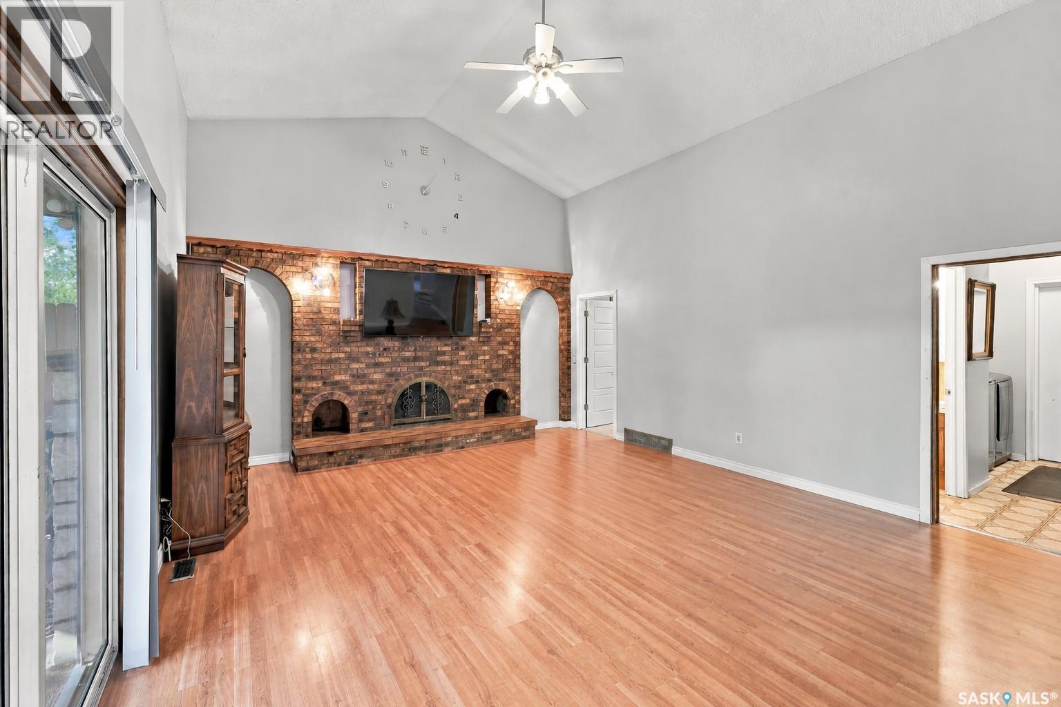2054 Braun BAY E, Regina — photo 13