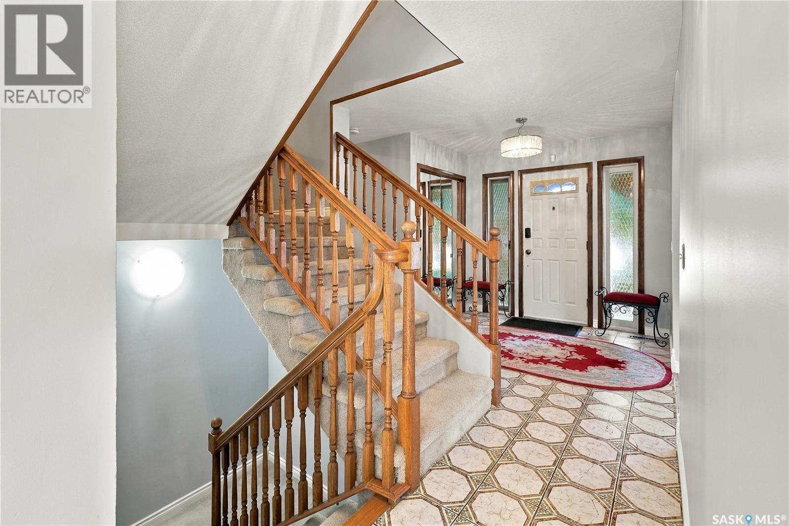 2054 Braun BAY E, Regina — photo 8