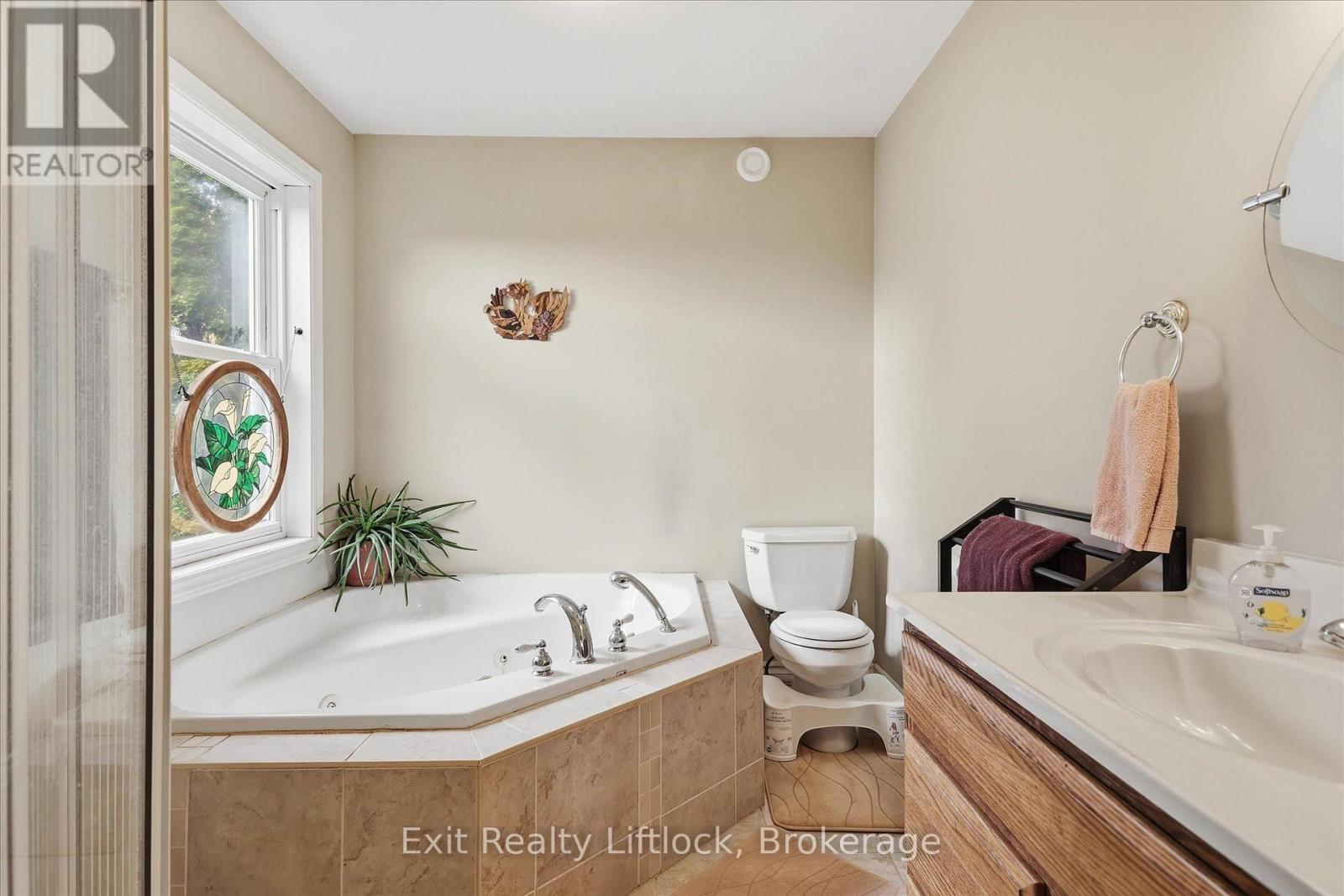 836 HAYES LINE, Kawartha Lakes (Omemee) — photo 12
