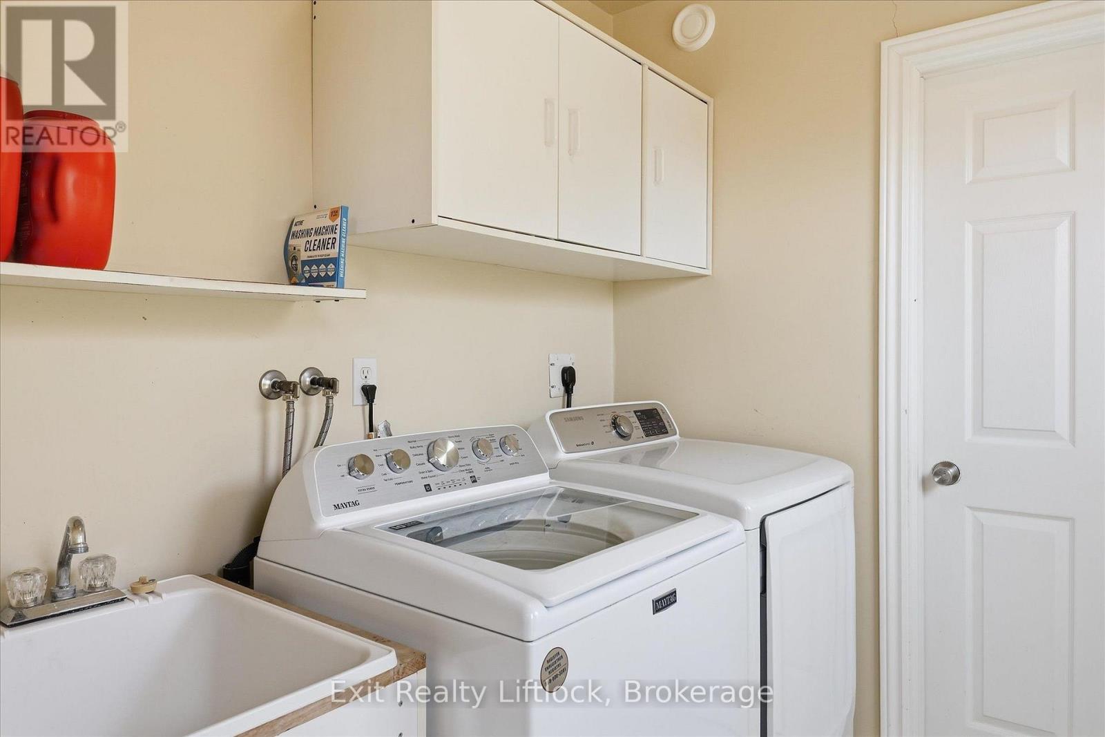 836 HAYES LINE - 14