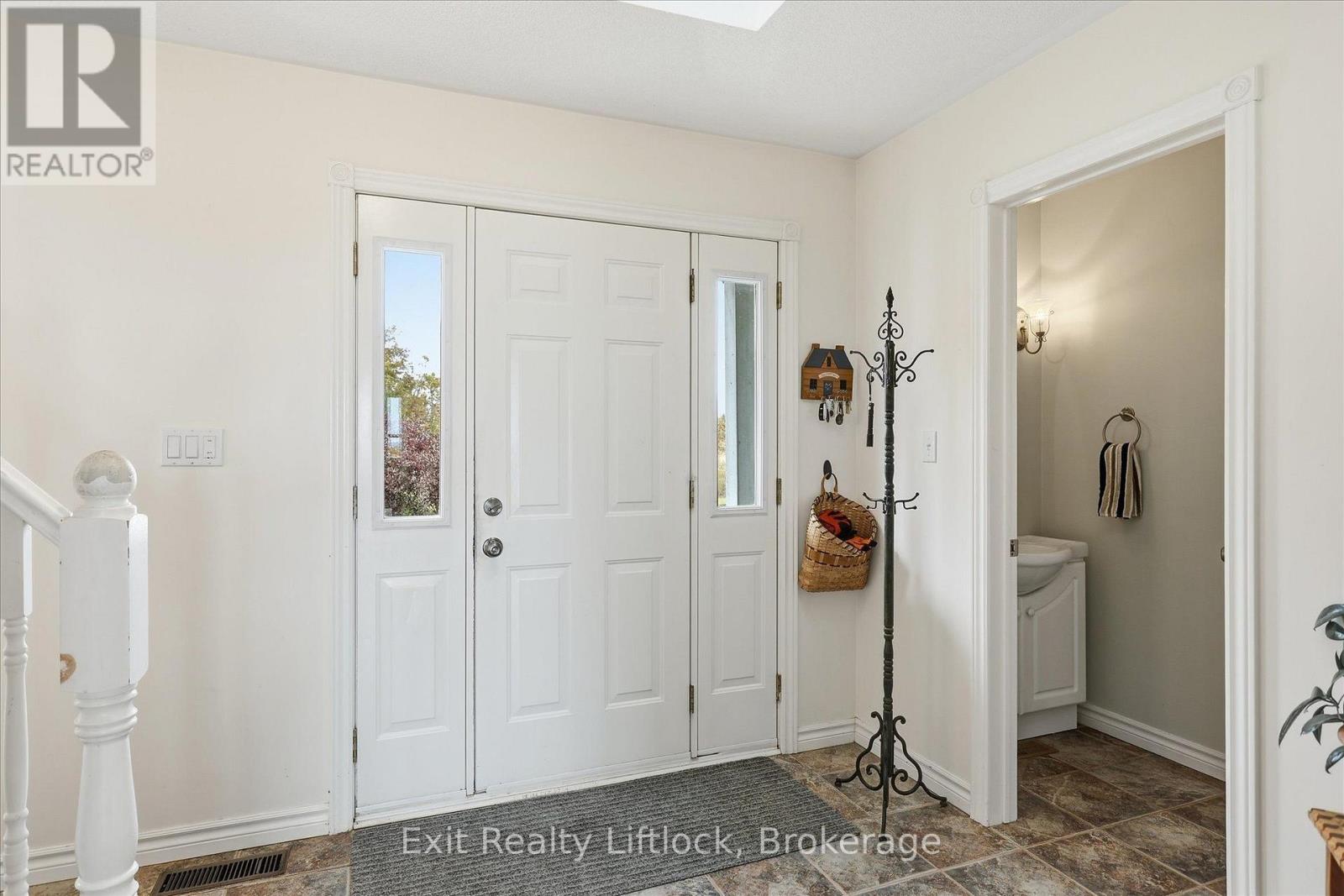 836 HAYES LINE - 4