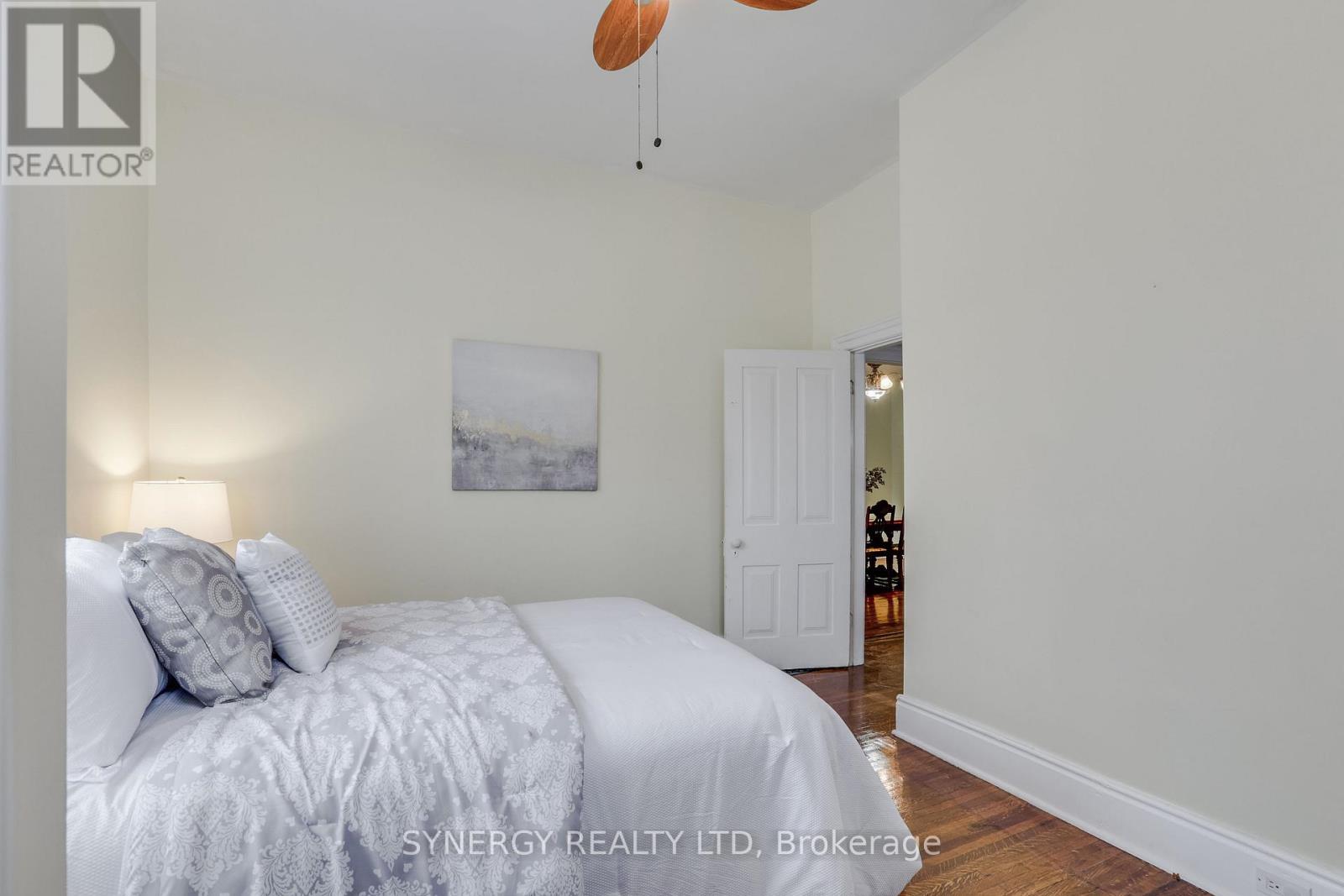 210 Albert Street — photo 17