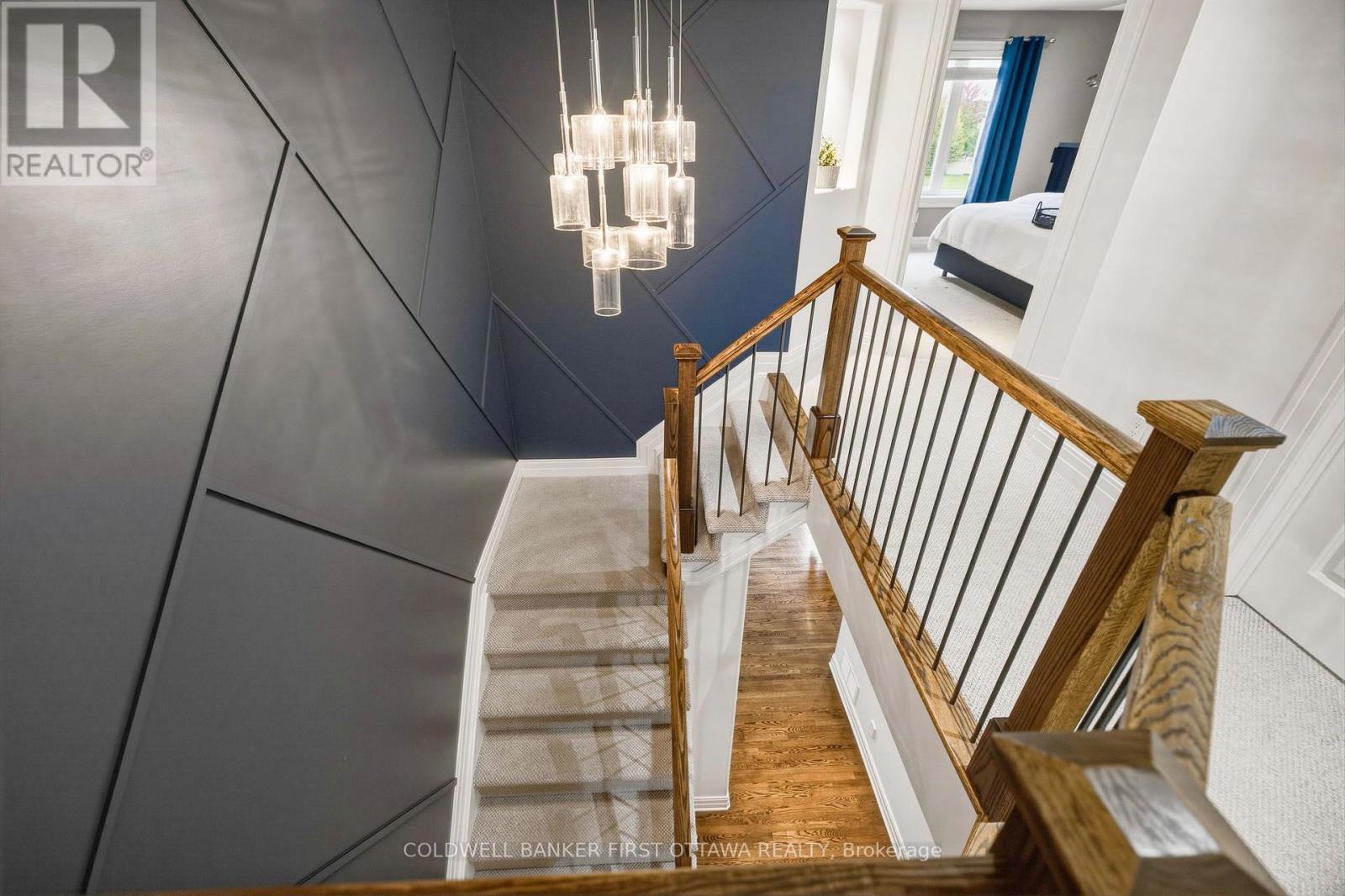 529 Adamson Crescent — photo 18