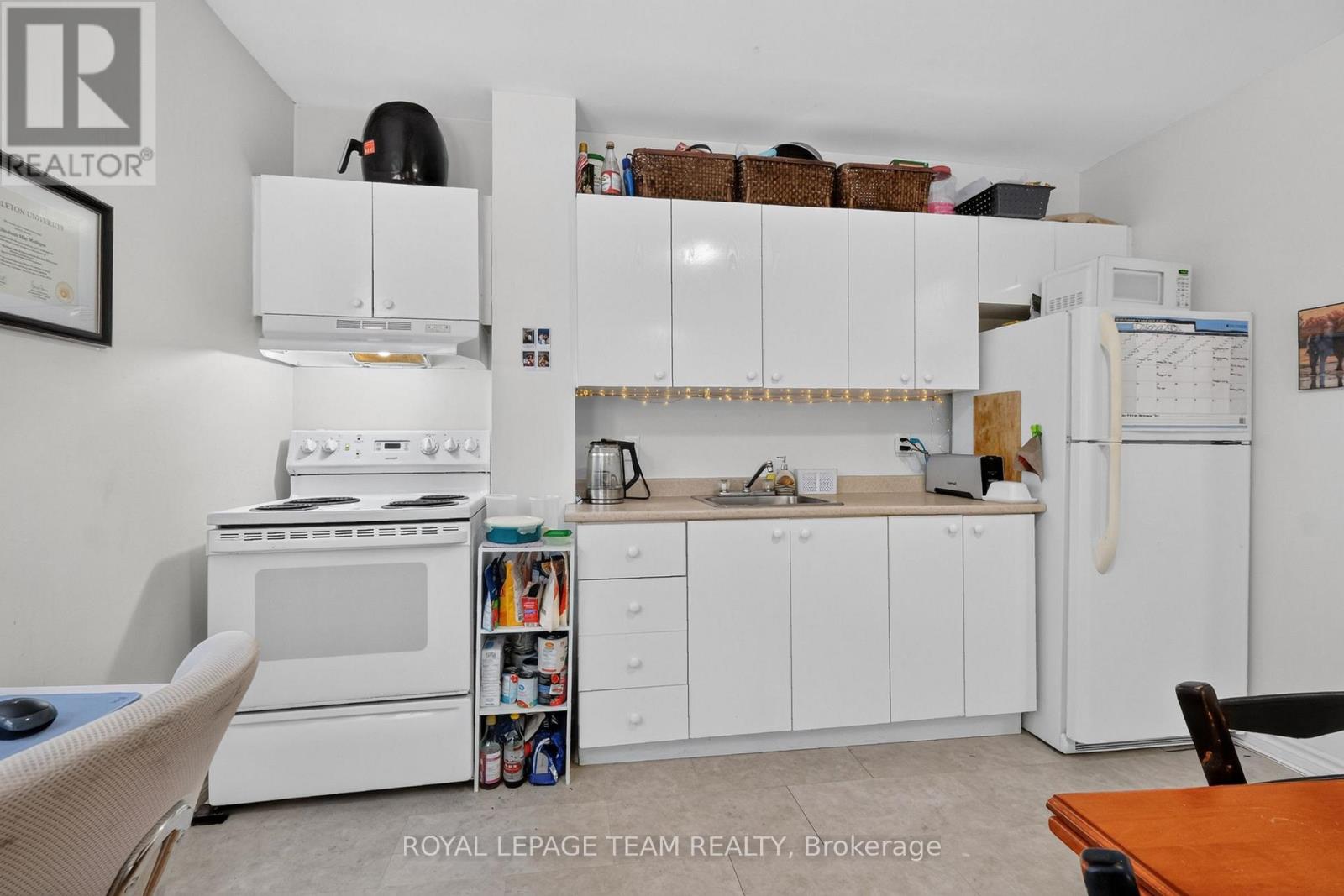 4 Eccles Street — photo 19