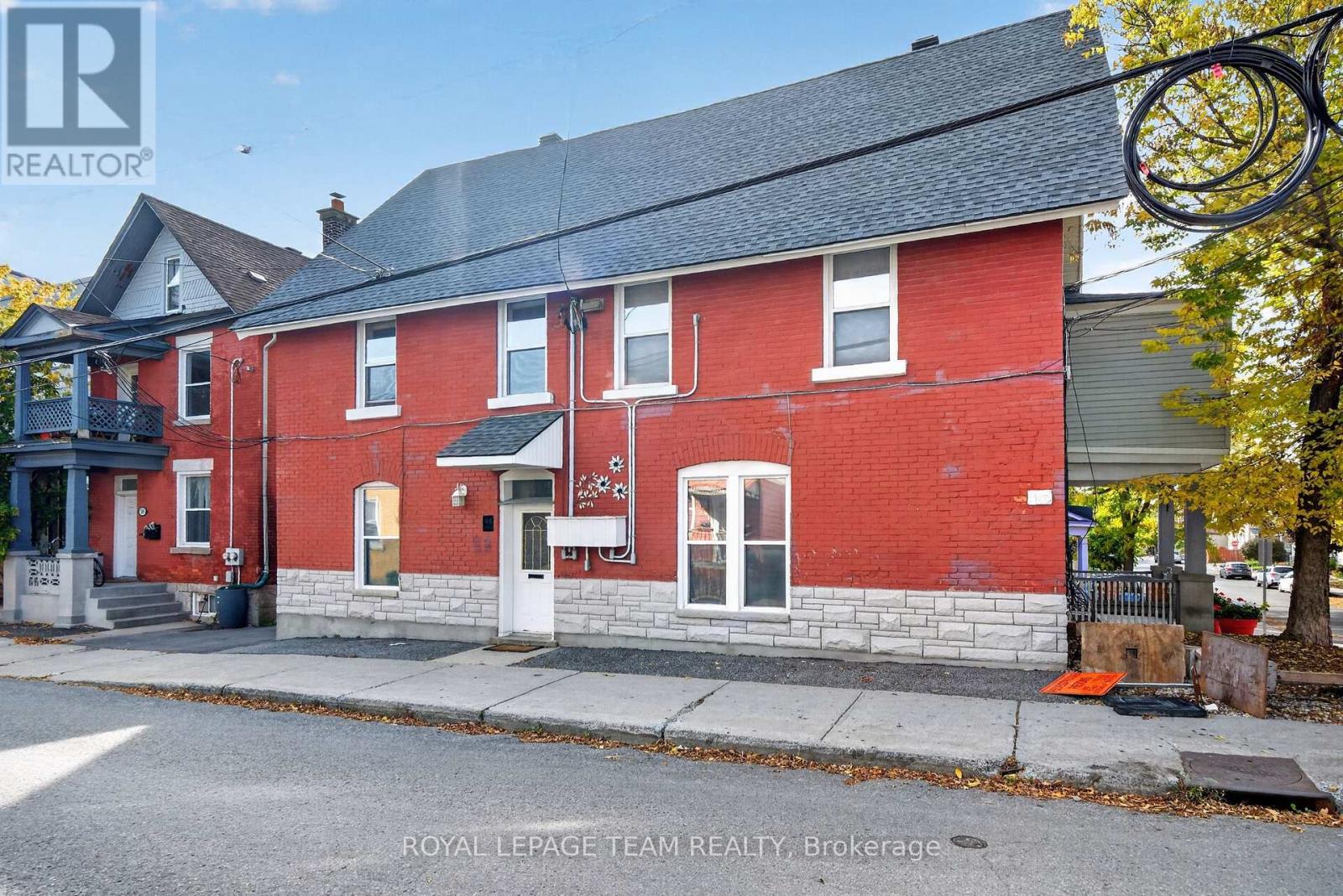 7 - 4 ECCLES STREET, Ottawa — photo 6