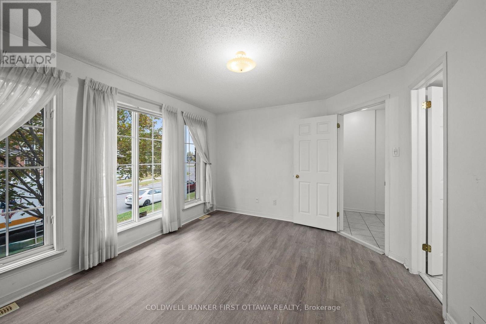 4478 Harper Avenue — photo 33