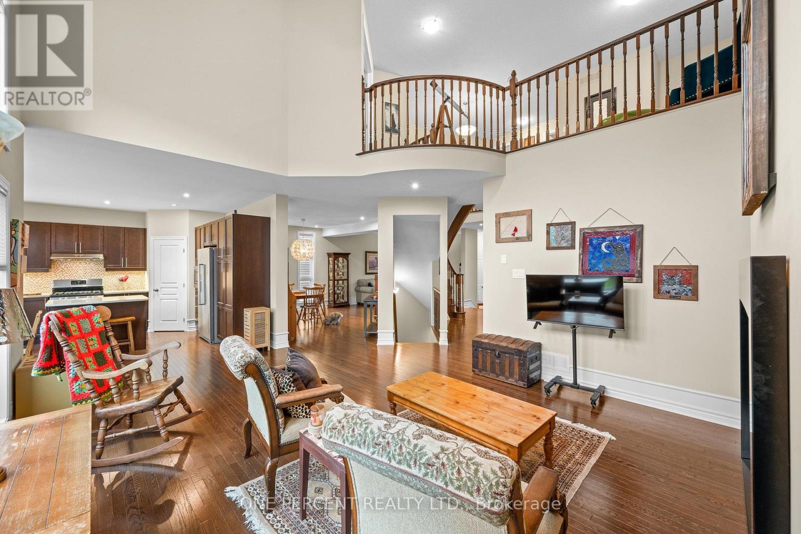 324 Rosina Way — photo 13