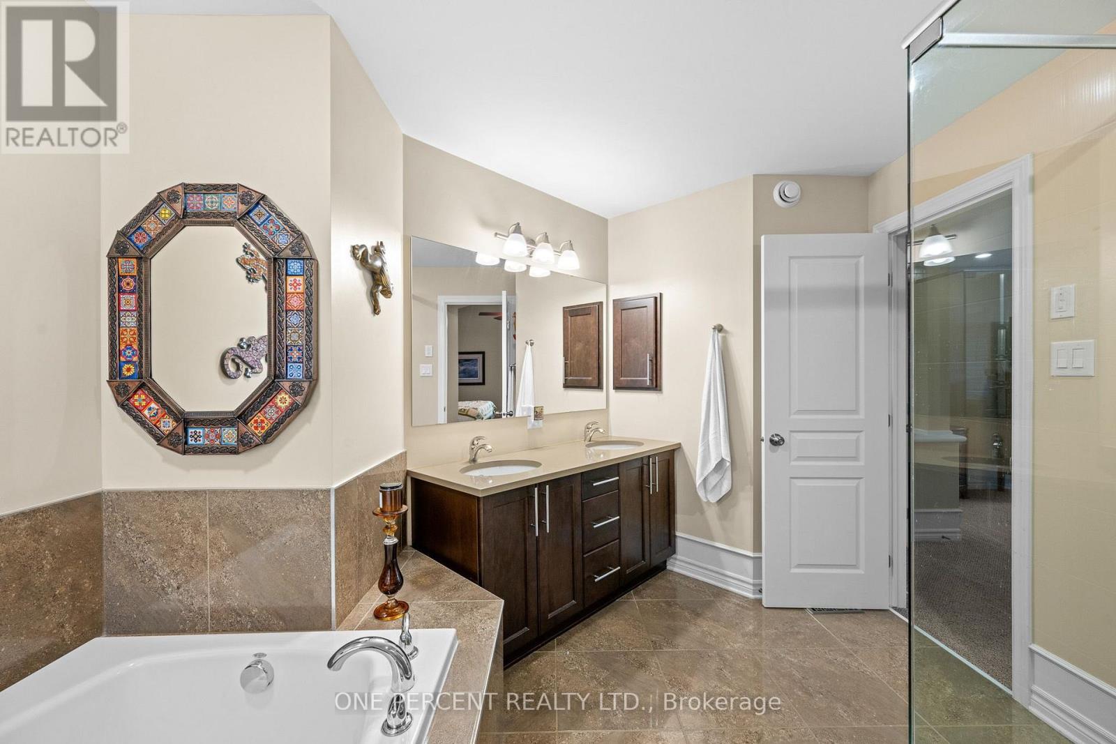 324 Rosina Way — photo 32