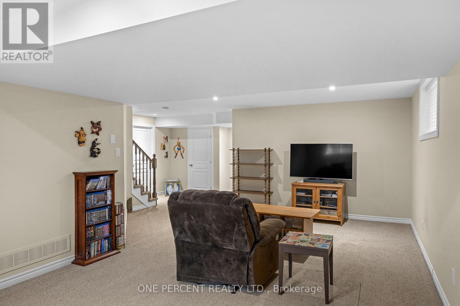 324 Rosina Way — photo 44