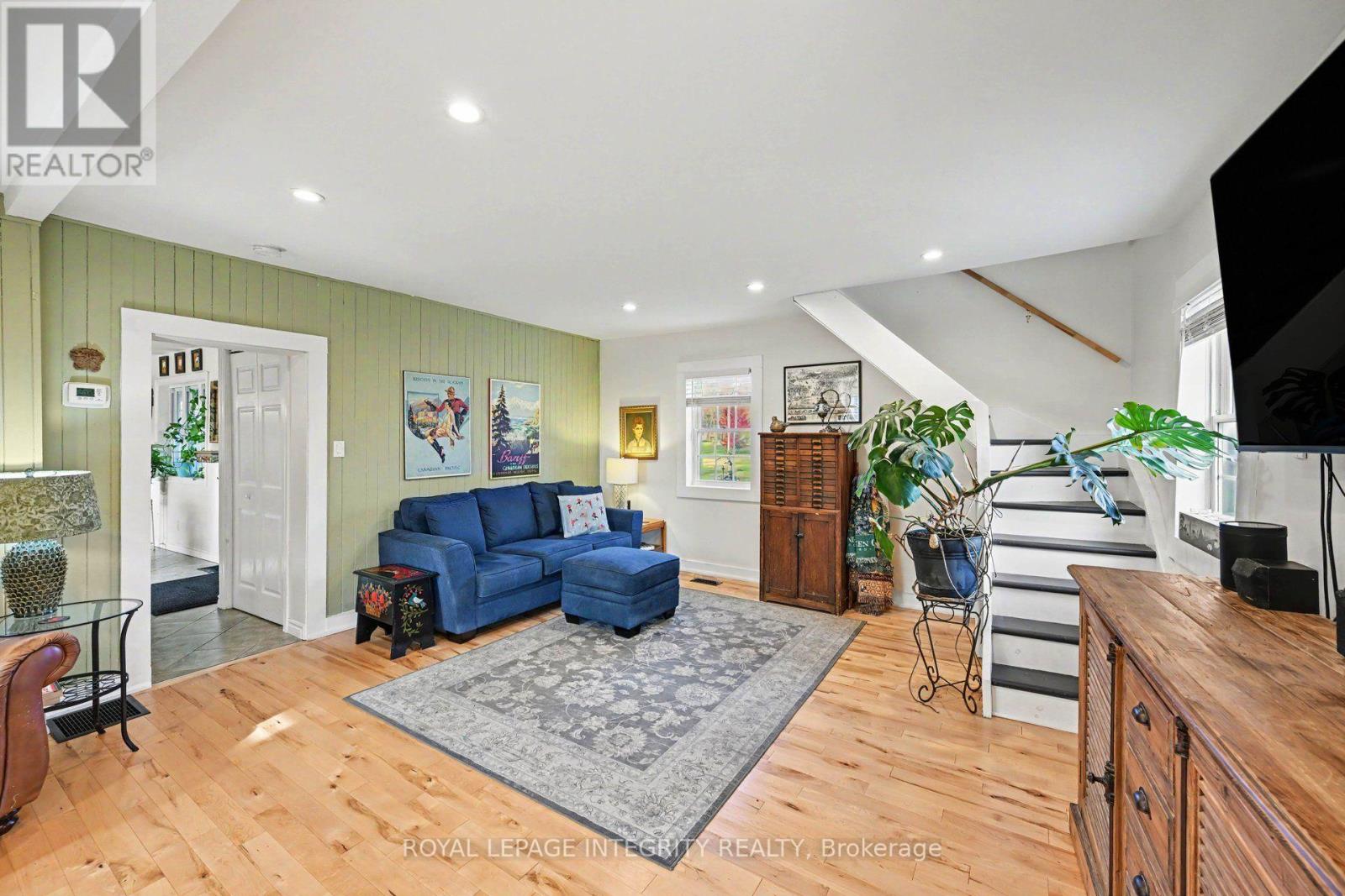 27 Cobus Road — photo 16