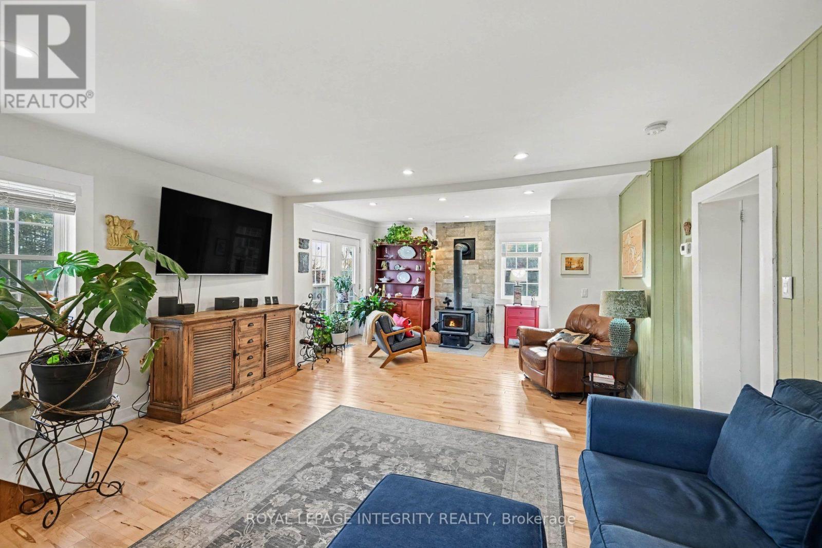 27 Cobus Road — photo 17