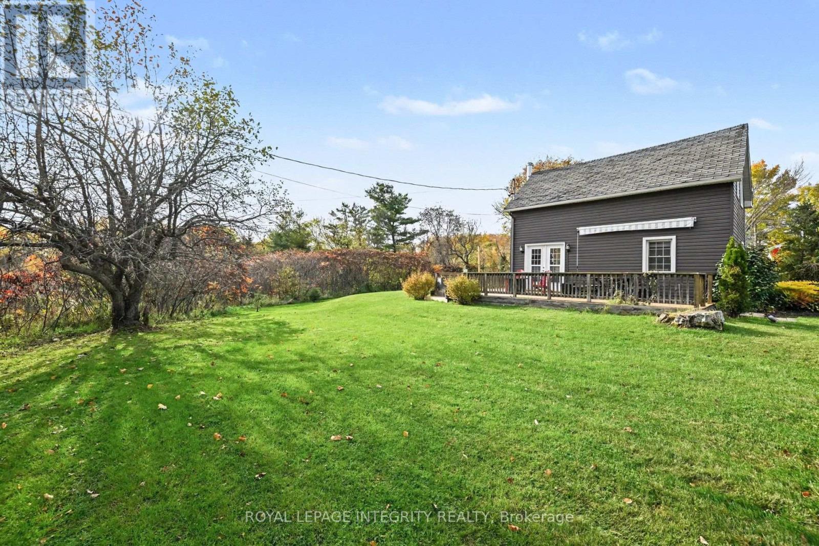 27 COBUS ROAD, Renfrew — photo 5