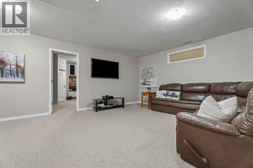 432 Rainbow Falls Way, Chestermere — photo 36
