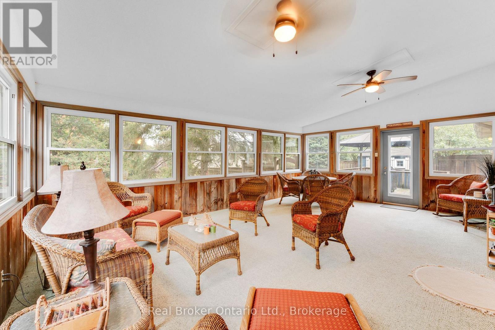 30 WESTWOOD CRESCENT - 14
