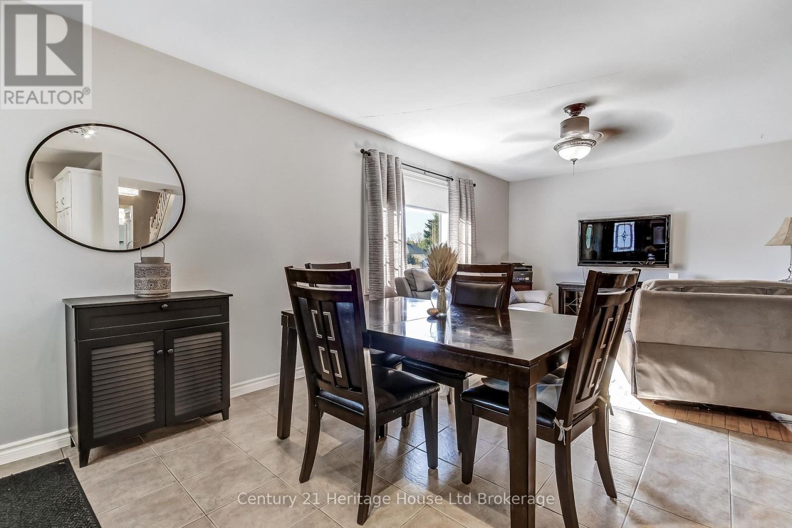 36 ALEXANDER DRIVE, Brantford — photo 5