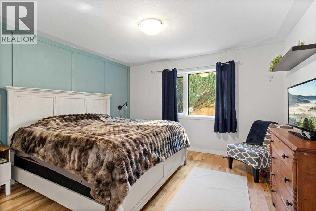 Listing photo – 4 Pell Close, Sylvan Lake
