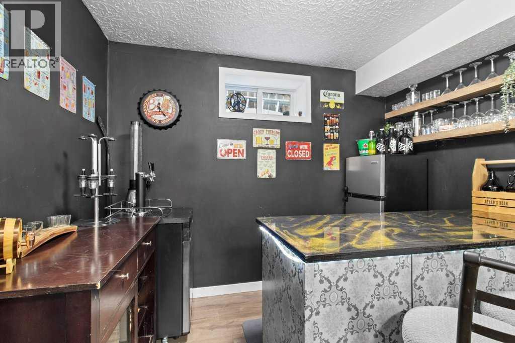 Listing photo – 4 Pell Close, Sylvan Lake