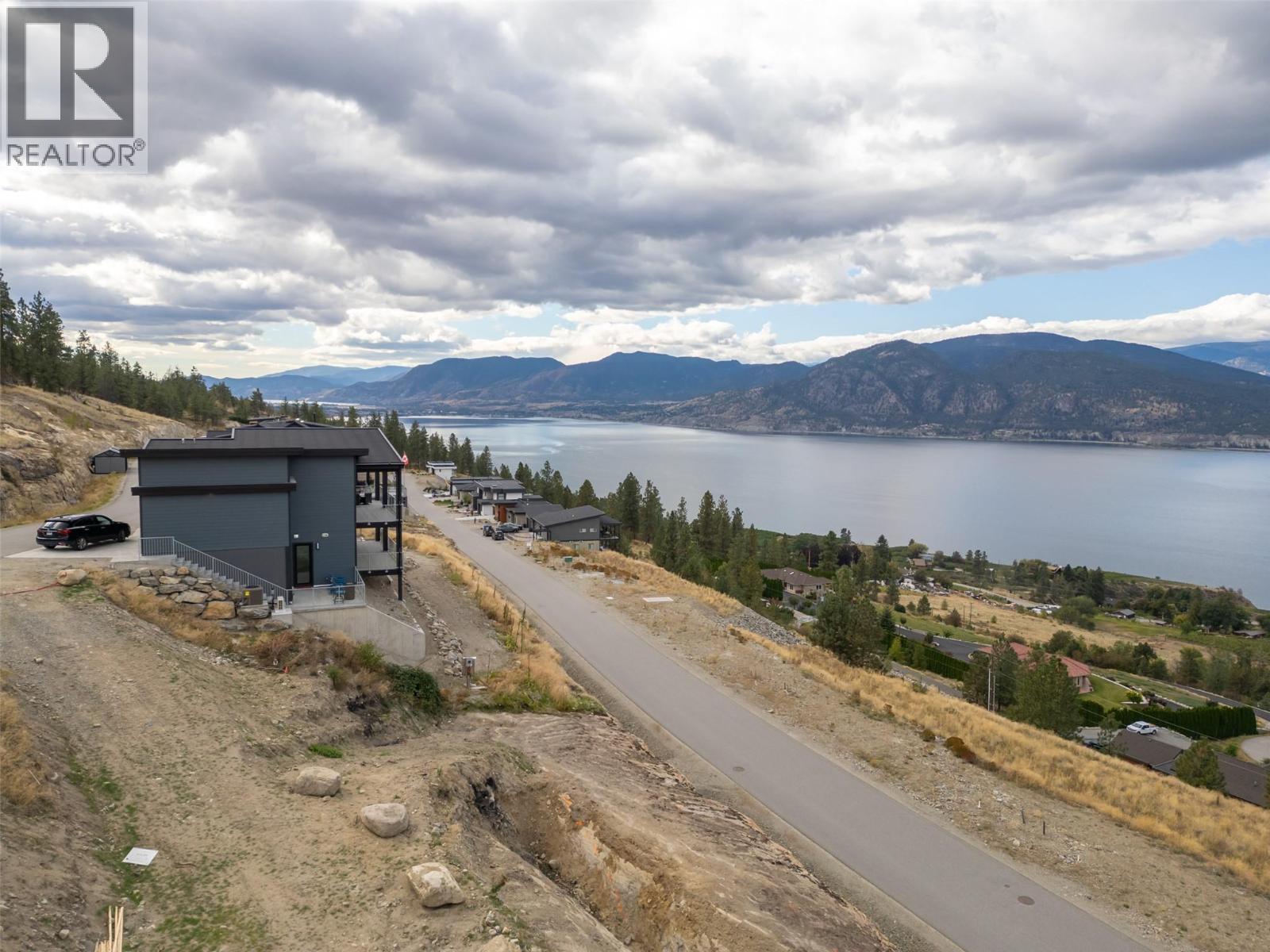 2533 Kettle Ridge Way, Naramata
