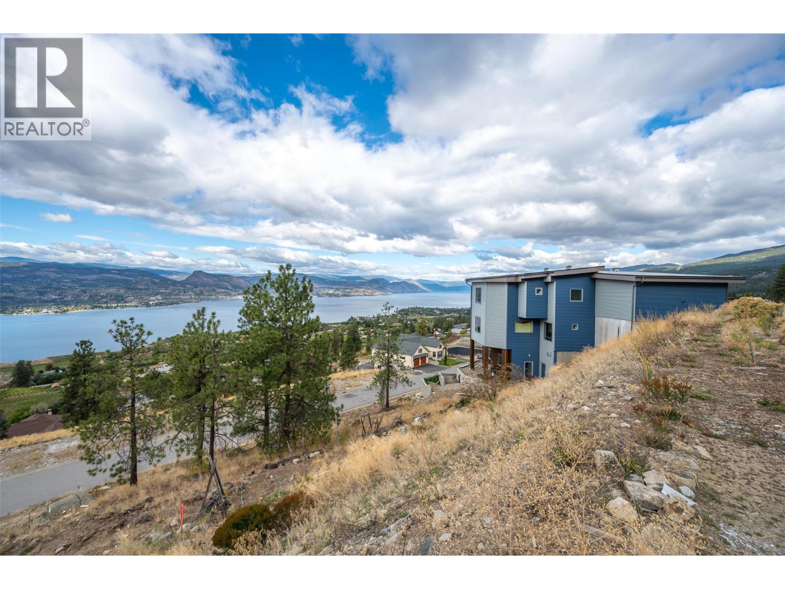 2533 Kettle Ridge Way, Naramata