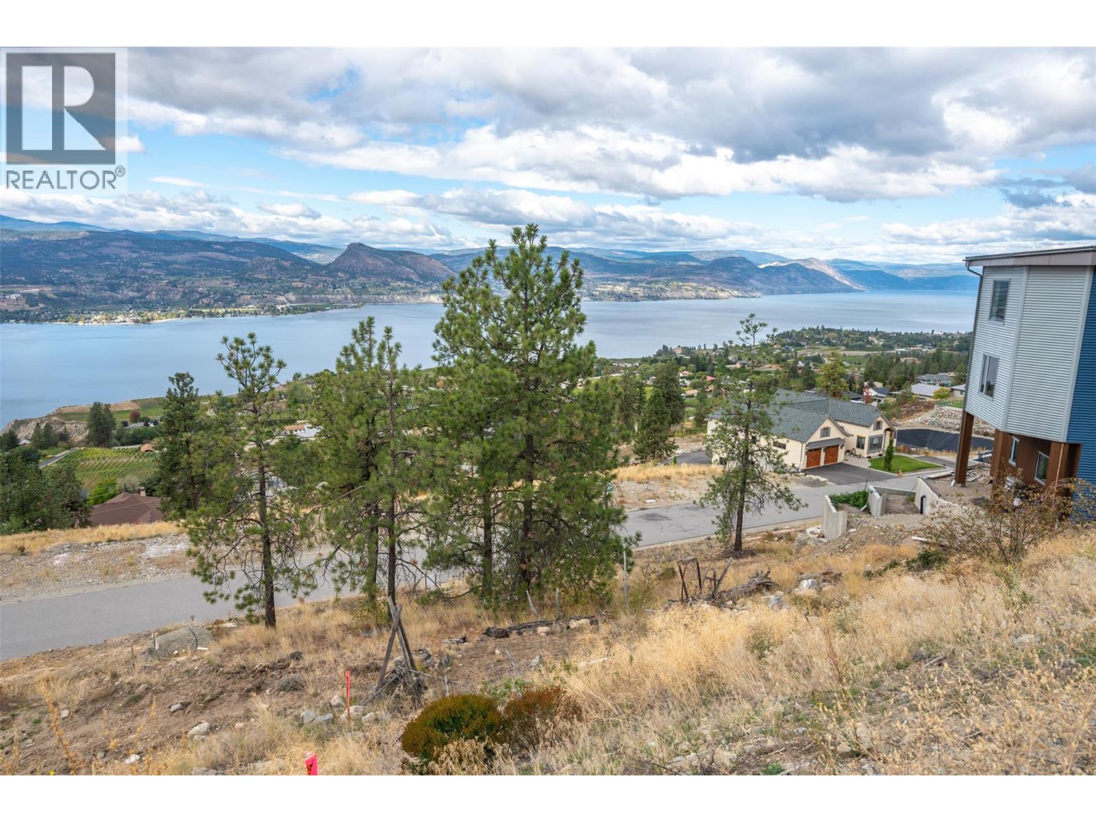 2533 Kettle Ridge Way, Naramata