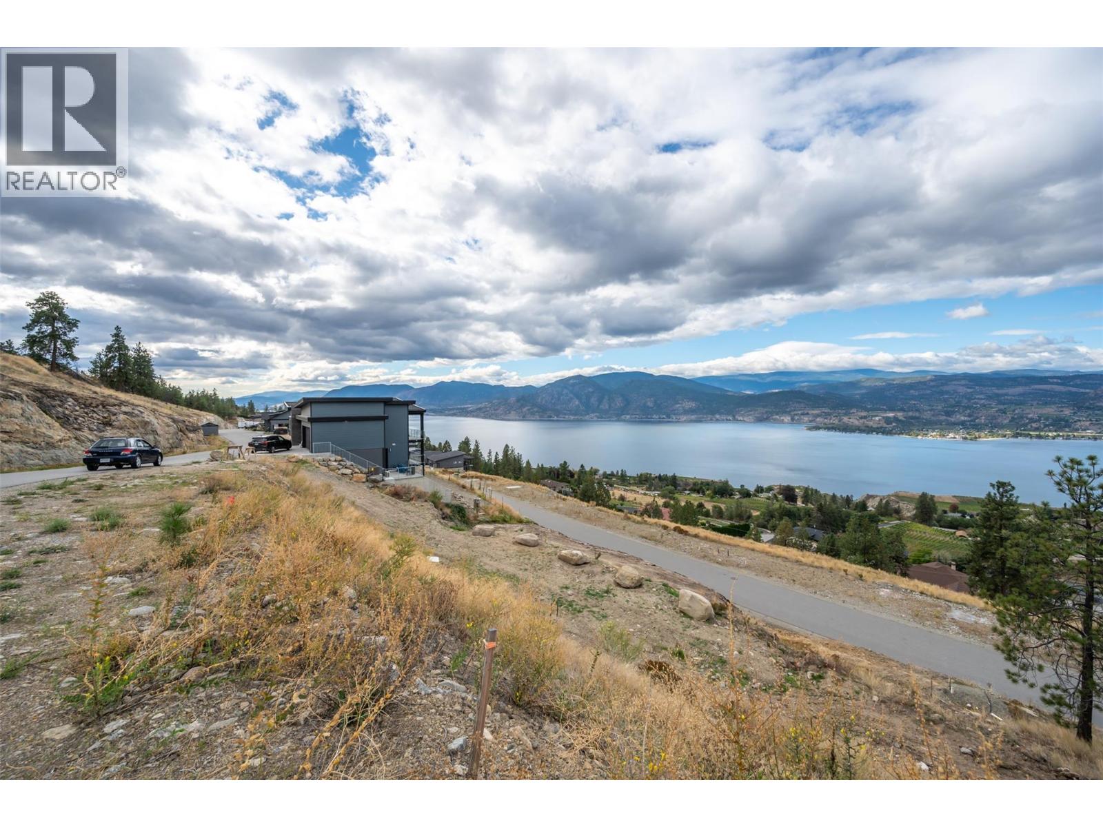 2533 Kettle Ridge Way, Naramata